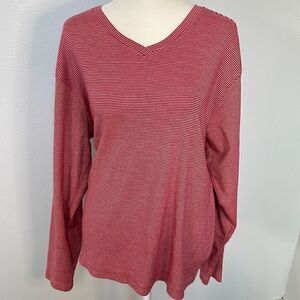 Norsport sweater shirt. Red and pink striped.  Size Large. 💯 cotton.